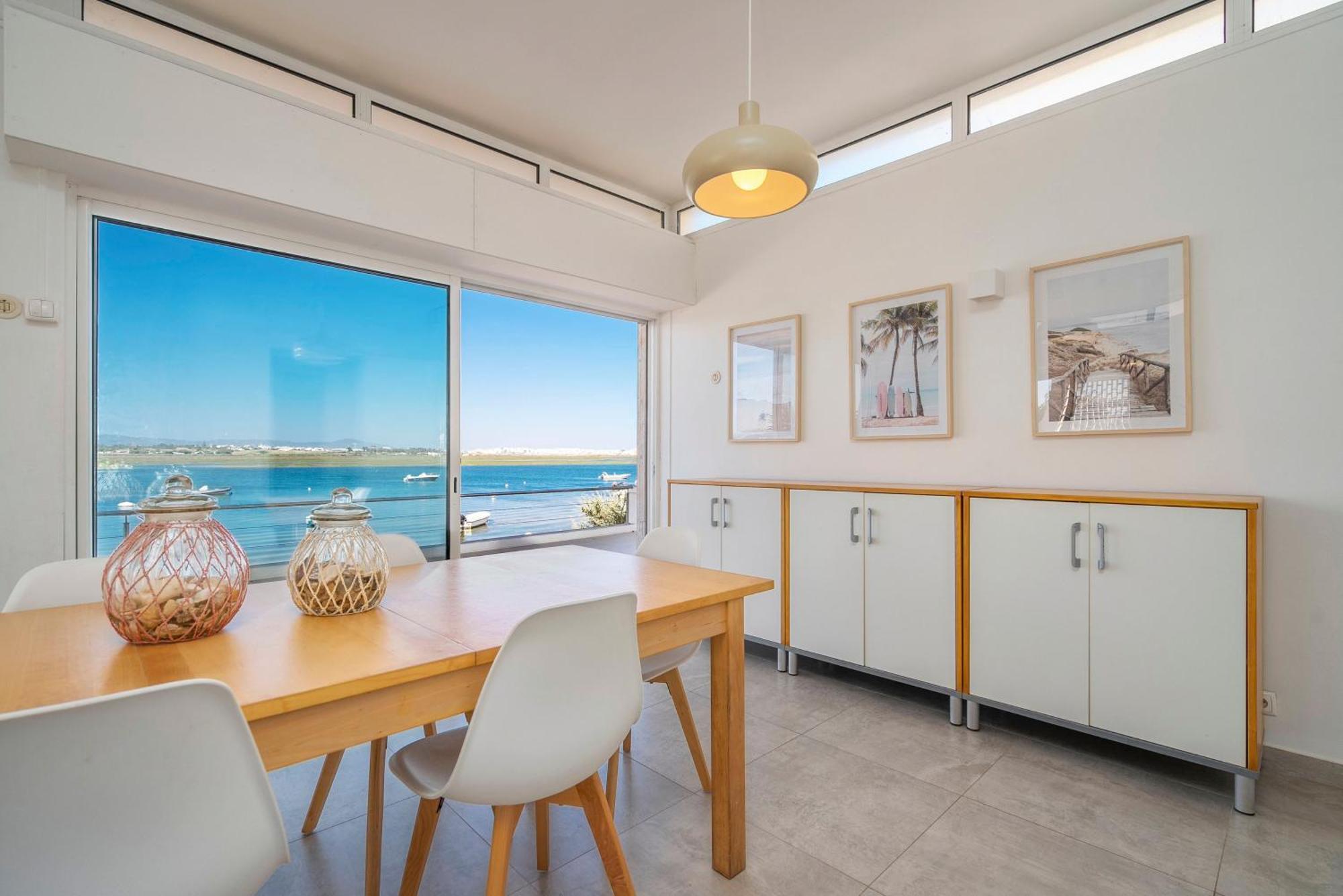 Sundance Beach House Faro Exterior photo
